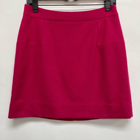 J. Crew Women's Short Pencil Skirt Size 6 Pink Wool Blend - Picture 1 of 6